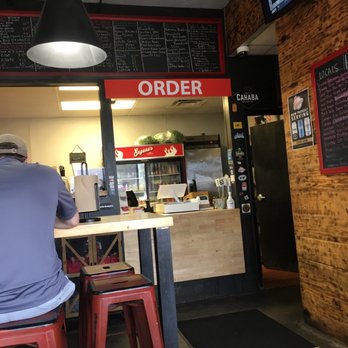 Eugene's Hot Chicken - Food Trucks Near Me - Birmingham, Alabama