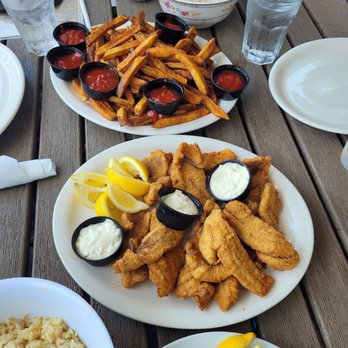 Harbor Docks - Fried fish and homestyle fries. - Sushi Bars Near Me - Destin, Florida Harbor Docks - Fried fish and homestyle fries. - Sushi Bars Near Me - Destin, Florida