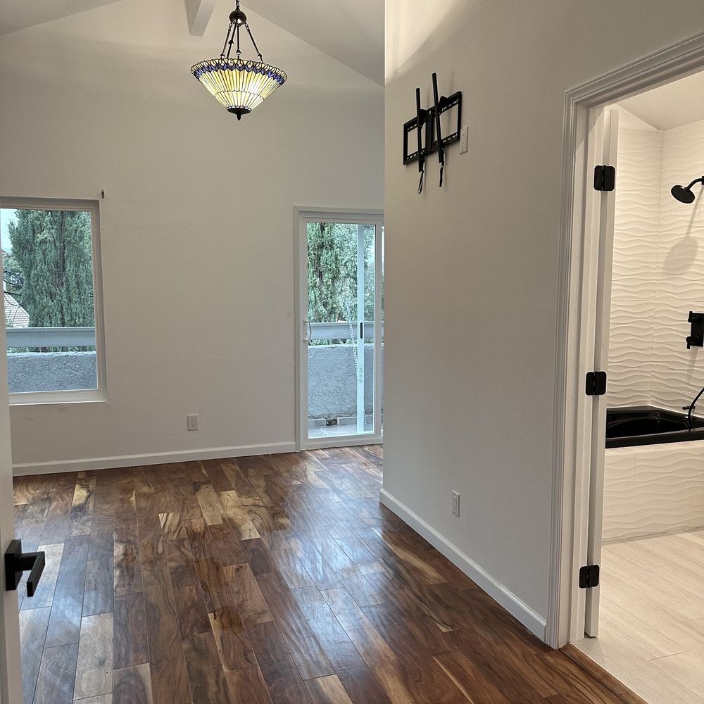 New Leaf Remodeling - open living room - General Contractors Near Me - Agoura Hills, California New Leaf Remodeling - open living room - General Contractors Near Me - Agoura Hills, California