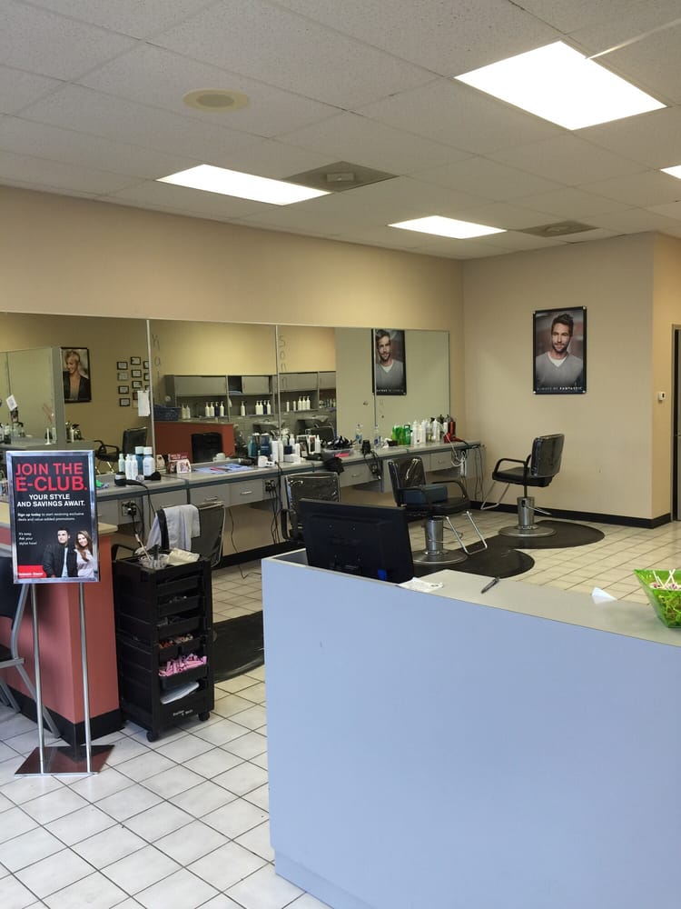 FANTASTIC SAMS CUT AND COLOR ST. CHARLES, MO Updated October 2024 12 Photos & 10 Reviews