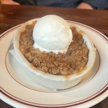 The Red Hen - Peach crisp - Italian Near Me - Washington, DC, District of Columbia The Red Hen - Peach crisp - Italian Near Me - Washington, DC, District of Columbia