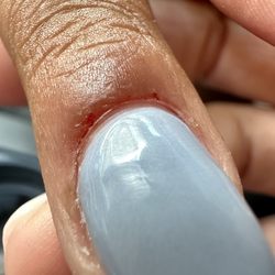 Luxe Nails Spa