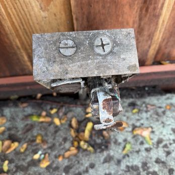 Alamo Ace Hardware - Obviously this poor guy was due to retire - Hardware Stores Near Me - Alamo, California