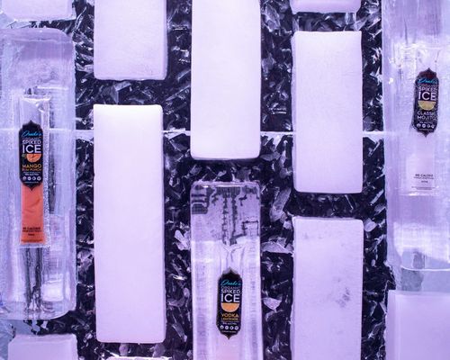 minus5 ICEBAR by null