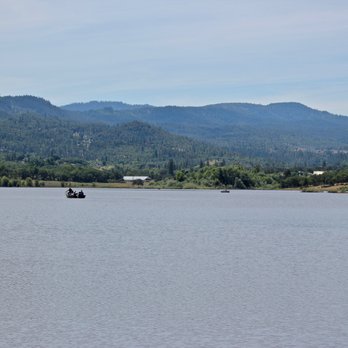 Agate Lake County Park - Parks Near Me - Medford, Oregon