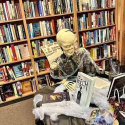 Spellbinder Books