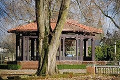 Peninsula Park Rose Garden by null