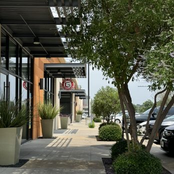 Luna Grill Richardson - Mediterranean Near Me - Richardson, Texas