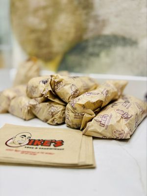 Ike's Love & Sandwiches by null