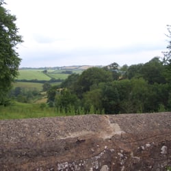 The Cadeleigh Arms - Views