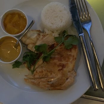 Le Georges - The chicken with curry and chutney - French Near Me - Paris, 75