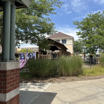 Grove City Premium Outlets - Children's playground - Shopping Centers Near Me - Grove City, Pennsylvania