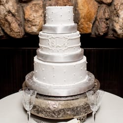 Classic Cheesecakes & Cakes - Cheesecake and pound cake mixed tiers