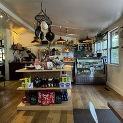 Lone Pine Larder - Store