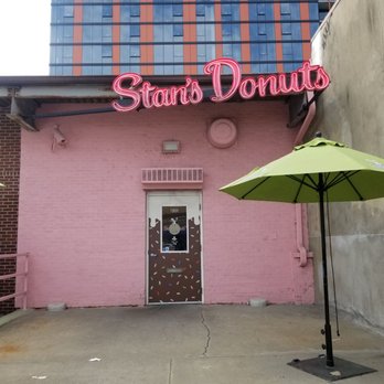 Stan's Donuts & Coffee - Coffee & Tea Near Me - Chicago, Illinois Stan's Donuts & Coffee - Coffee & Tea Near Me - Chicago, Illinois