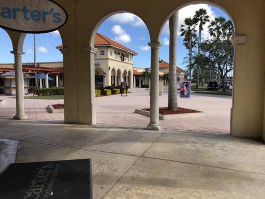 Florida Keys Outlet Marketplace by null