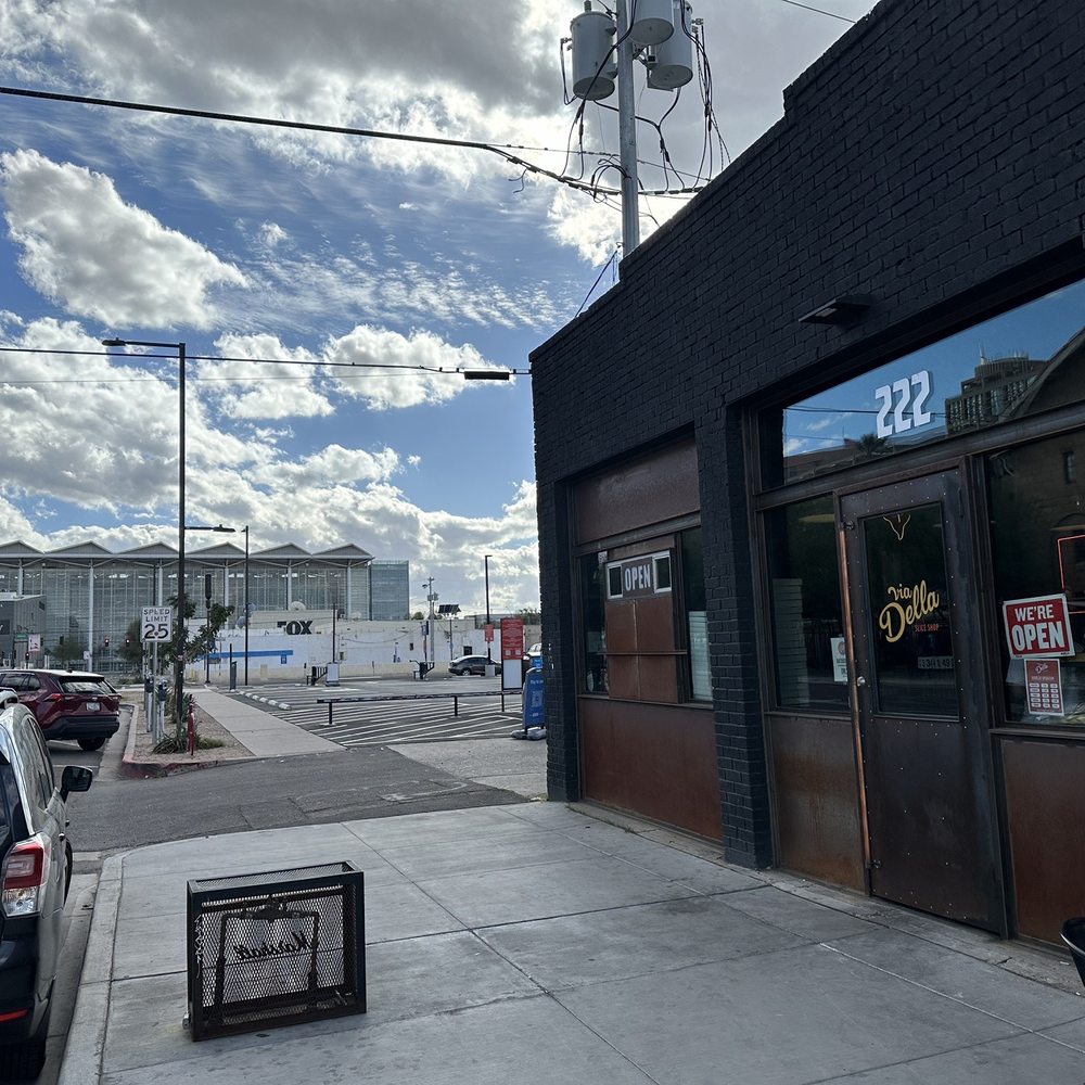 Via Della Slice Shop - Outside - Pizza Near Me - Phoenix, Arizona Via Della Slice Shop - Outside - Pizza Near Me - Phoenix, Arizona