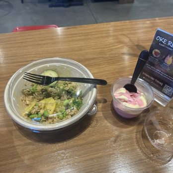 Oke Poke - The left overs I was so hungry I didn't take a before picture. Lol - Poke Near Me - Napa, California Oke Poke - The left overs I was so hungry I didn't take a before picture. Lol - Poke Near Me - Napa, California