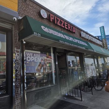 Queens Boulevard Pizzeria - Pizza Near Me - Queens, New York