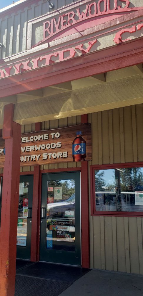 River Woods Country Store & Gas Subway Logo