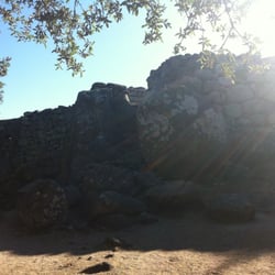 Sites De Cucuruzzu Et Capula