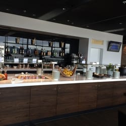 Swiss Senator Lounge - Buffet