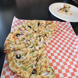 Garlic Chicken Pizza.