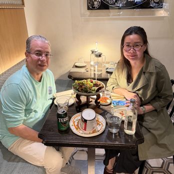 Hojokban - Enjoying a beautiful evening dinner - Korean Near Me - New York, New York Hojokban - Enjoying a beautiful evening dinner - Korean Near Me - New York, New York