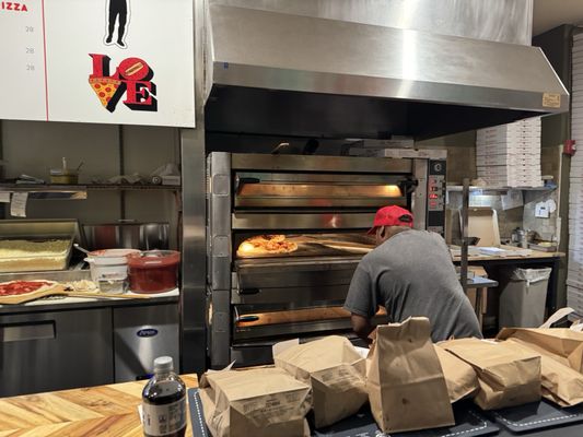 Del Rossi's Cheesesteak & Pizza CO. by null
