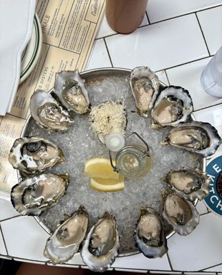EaT: An Oyster Bar by null