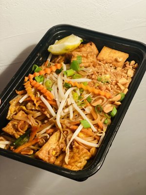 Tuk Tuk Thai Food by null