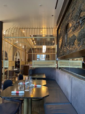 Flock to the Wok by null