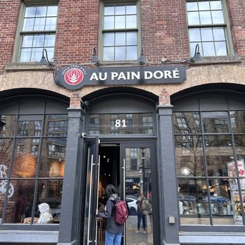 Au Pain Doré - the entrance to the store - Coffee & Tea Near Me - Toronto, Ontario Au Pain Doré - the entrance to the store - Coffee & Tea Near Me - Toronto, Ontario