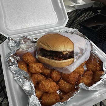 The Lunch Counter - Smash Burger - Food Trucks Near Me - Gainesville, Georgia