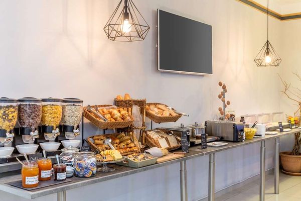 Best Western Hotel Saint Claude by null