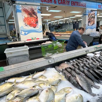 Thuan Phat El Monte Superstore - Seafood section - Seafood Markets Near Me - South El Monte, California Thuan Phat El Monte Superstore - Seafood section - Seafood Markets Near Me - South El Monte, California