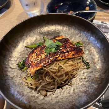 Wagamama - Spicy salmon teriyaki - Asian Fusion Near Me - Arlington, Virginia
