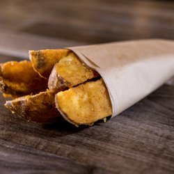 ROCS Local Market - Our potato wedges are made fresh with a special blend of spices that we hand-dredge over freshly cut russet potatoes