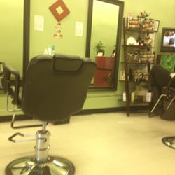 Amazing Eyebrow Threading & Waxing - Threading chairs