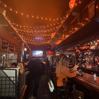 Horsefeathers - American Near Me - Tarrytown, New York