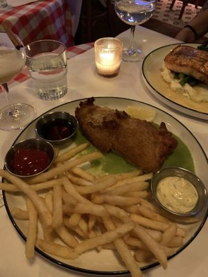 Cousin Larry's by null
