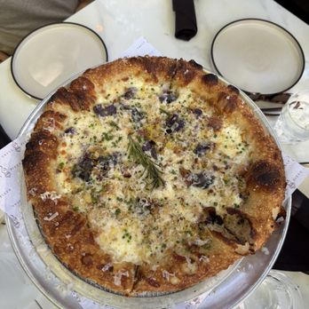 Truly Pizza - Pizza Near Me - Laguna Beach, California Truly Pizza - Pizza Near Me - Laguna Beach, California