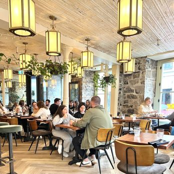 Marcella - Ambiance - Italian Near Me - Montreal, Quebec Marcella - Ambiance - Italian Near Me - Montreal, Quebec