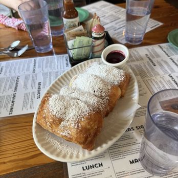 Sassafras American Eatery, Highlands - Beignets - Cajun/Creole Near Me - Denver, Colorado