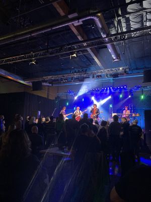 The Headliners Club by null