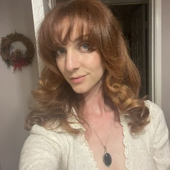 Kali K - Hairstyle by Kali. - Makeup Artists Near Me - Beverly Hills, California Kali K - Hairstyle by Kali. - Makeup Artists Near Me - Beverly Hills, California