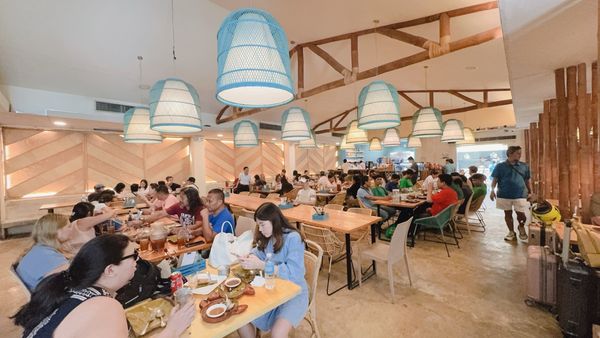 House of Lechon by null