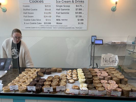 Lowrider Cookie Company by null