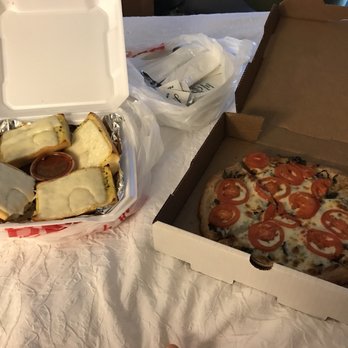 Craigo's Pizza & Pastaria - Pizza Near Me - Austin, Texas