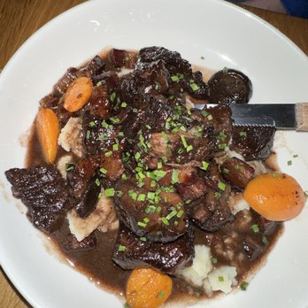 Amelie - Beef bourgnignon - French Near Me - New York, New York
